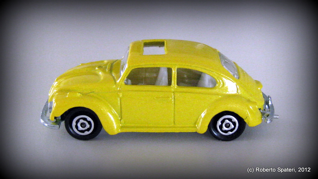 Majorette Volkswagen 1302 Beetle Coccinelle (n.203)